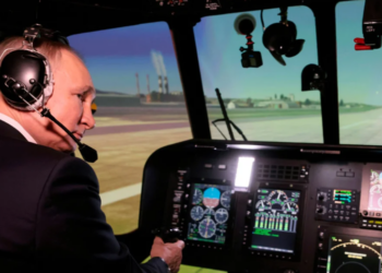 Zyrtari rus: Ukrainasit u përpoqën të rrëzonin helikopterin e Putinit mbi Kursk