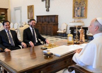 Amerikanët të parët tek Papa, Leo XIV pret JD Vance dhe Marco Rubion