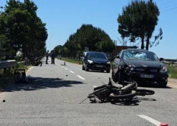 Aksident i rëndë në Divjakë, i plagosuri niset drejt Traumës në Tiranë