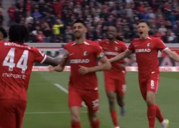 Bayern Munich fiton titullin nga shtëpia falë “dhuratës” që merr nga Leverkusen (video)