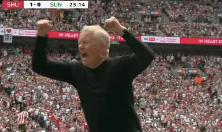 Luhet ndeshja më e shtrenjtë në histori, mbyllet pjesa e parë! Sheffield Utd 45 minuta larg Premier League (video)
