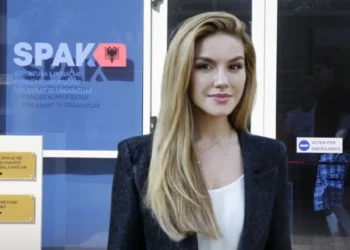 Sekuestrimi i pasurive, Ajola Xoxa bën rekurs në Gjykatën e Lartë