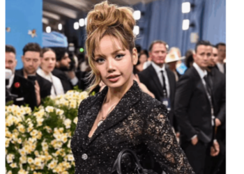 Doli me të brendshme në “Met Gala”, aktivistja e njohur shokon me detajin në veshje (FOTOT)