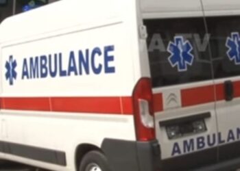 Përplasen dy makina me targa shqiptare në “Prizren-Morinë”, vdes 32-vjeçarja, 2 të plagosur/ Emrat