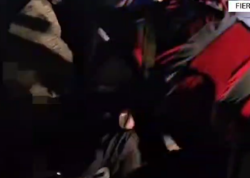 Mbante peng dhe dhunonte bashkëjetuesen italiane, arrestohet 27-vjeçari në Fier