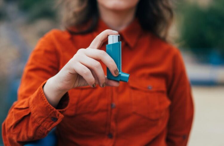 4 Shenjat që tregojnë se astma juaj është e rëndë