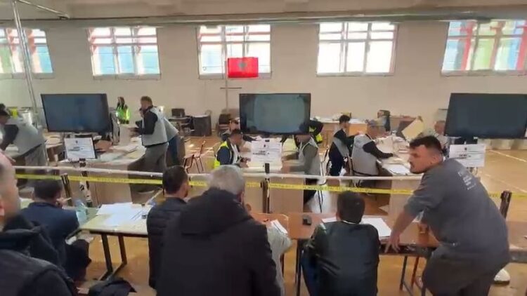 Kukës/ PD kryeson ndaj PS, siguron 52.62% të votave, janë numëruar 69 kuti nga 139 gjithsej