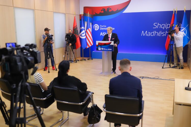 Berisha: Qëndrimi i DASH, përgjigje e fuqishme ndaj përpjekjeve për Shqipëri pa opozitë
