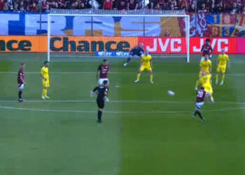 VIDEO/ Supergol nga distanca për Qazim Laçin, mesfushori kuqezi mban skuadrën në garën për Europën