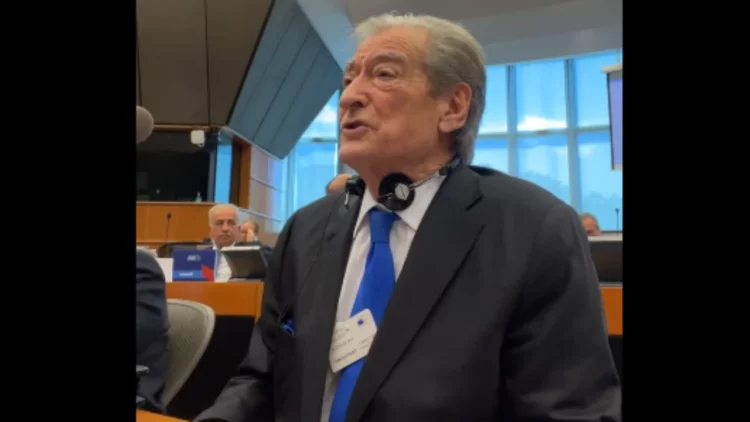 “Zgjedhjet ishin farsë,  Berisha në samitin e IDU në Bruksel: Kërkoj mbështetjen tuaj që kombi im të votojë i lirë