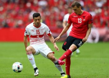 Ish-lojtari i kombëtares kuqezi, Burim Kukeli emërohet trajner i ekipit zviceran