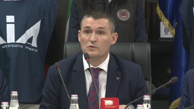 52 urdhër-arreste, Dumani: U godit një prej grupeve kriminale më të fuqishme në Shqipëri