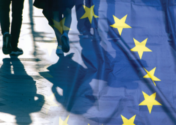 Edhe pas tri dekadash, ende shpresa tek emigracioni, rekord në botë në raport me popullsinë