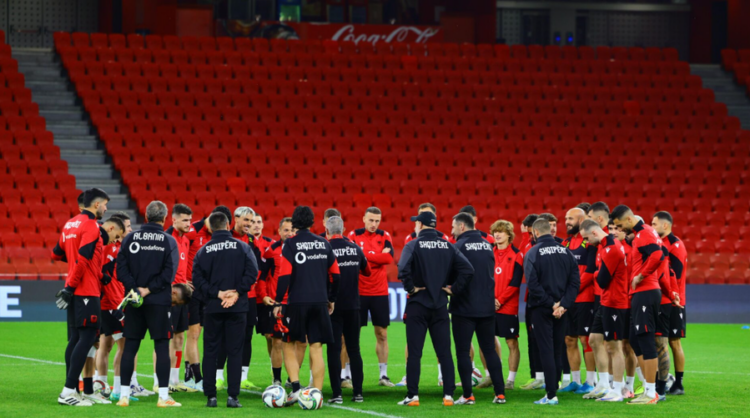 Sylvinho publikon listën, ja kuqezinjtë që do të kërkojnë fitoren ndaj Serbisë