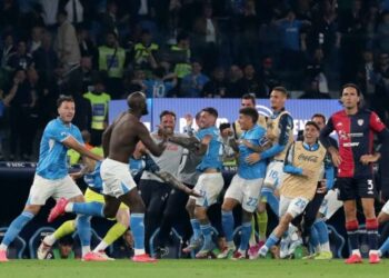 Cagliari nuk e ndal dot, Napoli shpallet kampion i Seria A për këtë sezon