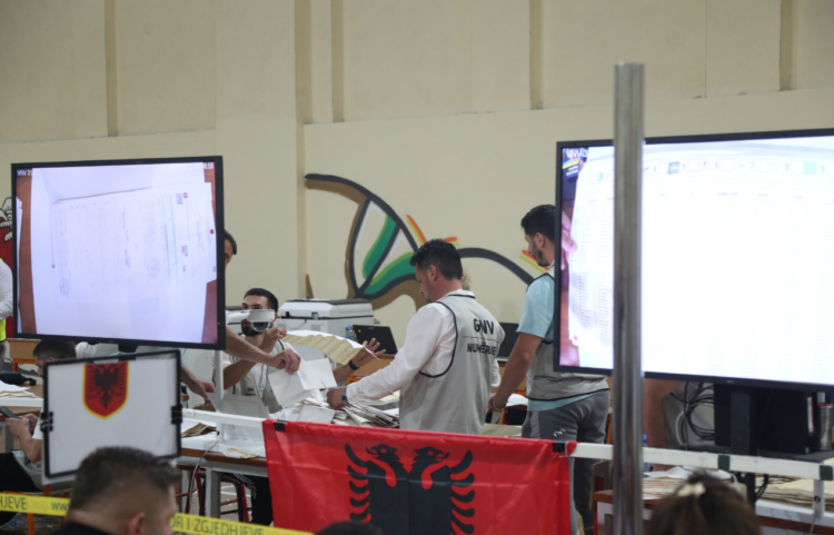 Mbyllet numërimi në Kavajë, Partia Demokratike kryeson bindshëm