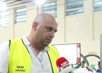 Bllokohet procesi i numërimit në shkollën “1 Maji” në Tiranë, tërhiqen numëruesit e PD