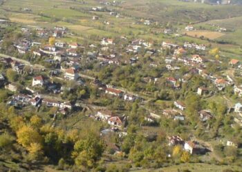 Skandal në Prrenjas/ Ndalohet për dy ditë varrosja e një gruaje egjiptiane: Nuk është autoktone!