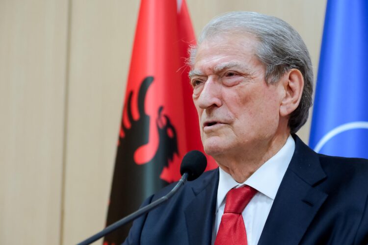 Berisha shpall “dominim të qartë elektoral”, denoncon bandat e “gënjeshtarët e gatshëm” të Ramës