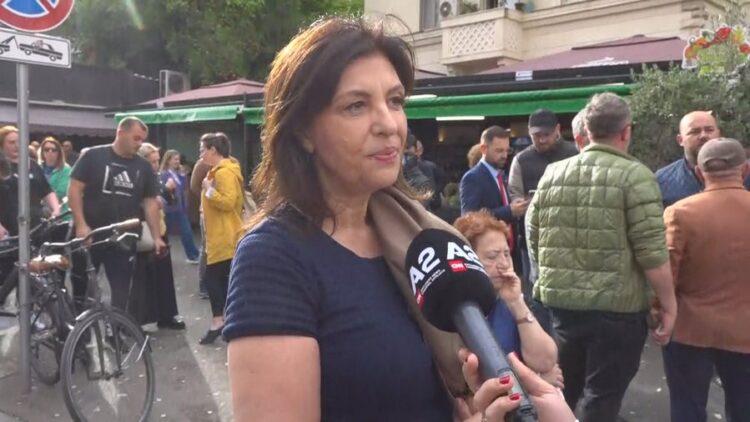 A do dorëhiqet Sali Berisha? Topalli: Nuk merren vendime të nxituara në kohë mërzie