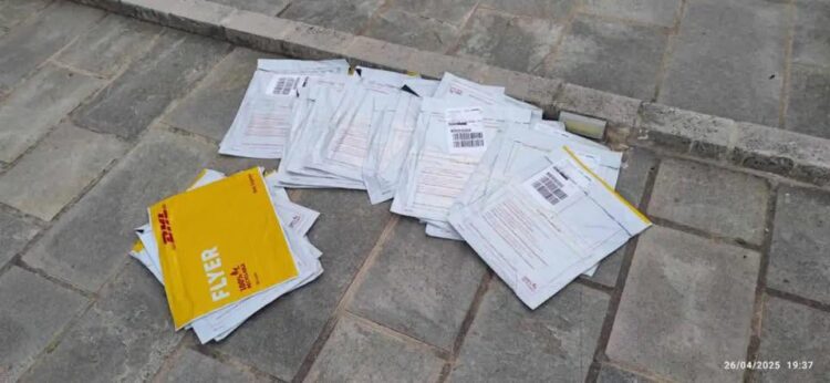 Kreu i PD në Athinë denoncon skandalin me votat e emigrantëve: Fletët e votimit po lihen në pika bastesh