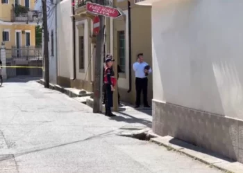Vrasje në Shkodër! Burri vret bashkëshorten, më pas qëllon edhe veten (Emri)