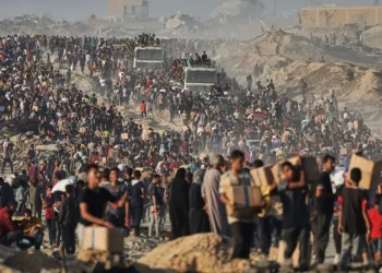 Ushtria izraelite qëllon mbi turmën e palestinezëve që po merrnin ndihma, 50 viktima, reagon BE