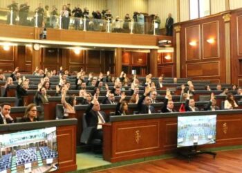 Pas takimit të Kurtit me partitë, sot përpjekja e 38-të për konstituimin e Kuvendit të Kosovës