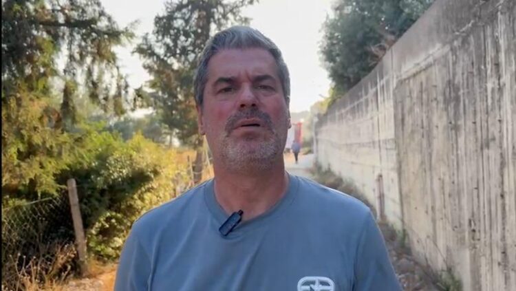 Autoritetet e Vlorës: Dyshohet se është i qëllimshëm zjarri që dogji varrezat në Hoshtimë