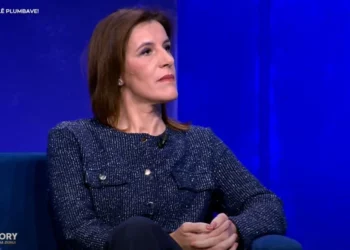 Klodiana Lala flet për sulmin me armë ndaj familjes së saj: Më kanë kërcënuar sërish… me vajzat e mia