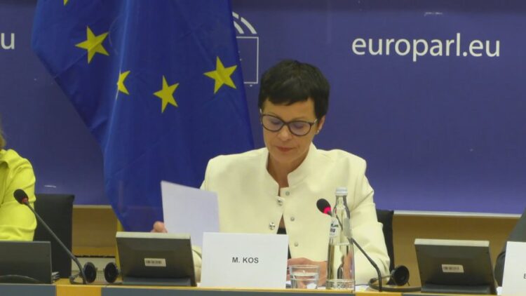 BE kritika Serbisë dhe Kosovës, Kos: Formoni institucionet, Vuçiç gaboi kur shkoi në Moskë