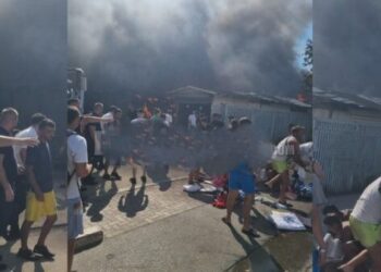 Bllokohet qarkullimi tek Plazhi i Durrësit, tregu i përfshirë nga flakët, tregtarët mundohen të shpëtojnë mallin