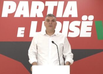 Blushi: Bie zyrtarisht akuza ndaj Metës për lobimin 1 milion USD për foto me Trump