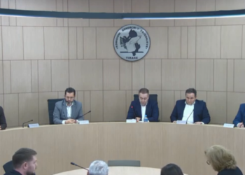 KAS merr vendimin, do të rinumërohen votat në Gramsh dhe Peqin