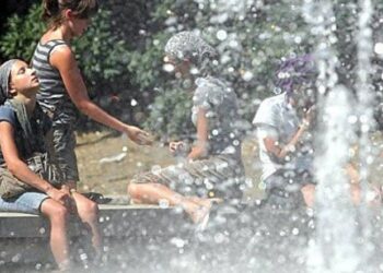 Europa digjet nga i nxehti ekstrem! Temperaturat deri 46°C, alarm i kuq në disa shtete