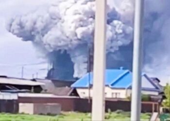 Sulm i madh me dron në Rusi, Ukraina godet më shumë se 40 avionë bombardues rusë