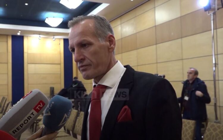 Vendimet – Rama u jep Agron Çelës dhe Dulakëve vilat qeveritare për t’i kthyer në resorte private