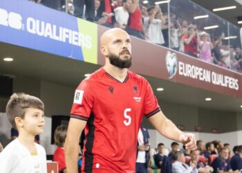 “Tronditen” te Kombëtarja, lideri kuqezi lëndohet pak orë para duelit me Letoninë