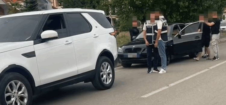 U kap me armë dhe kokainë, arrestohet i “forti” në Pogradec (Emri)