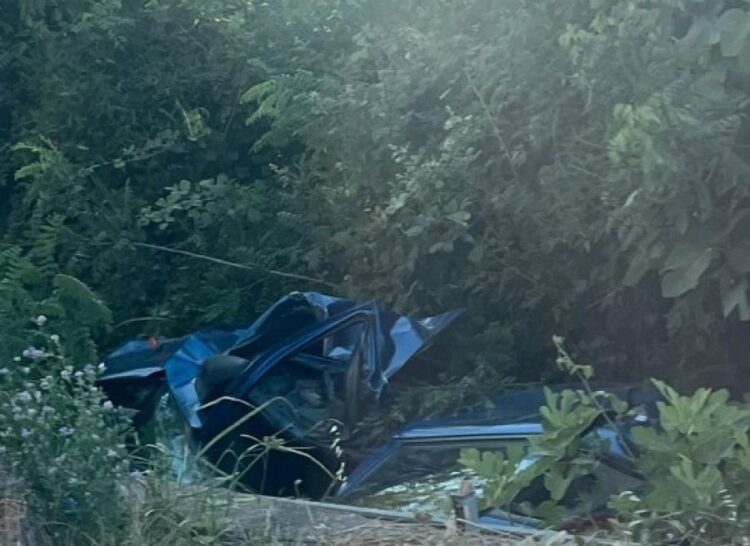 Aksident i rëndë në Muriqan, dy të lënduar nga përplasja e dy makinave