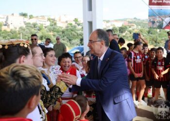 Begaj takon komunitetin arbëresh në Kalabri: Jeni urë lidhëse mes Shqipërisë dhe Italisë