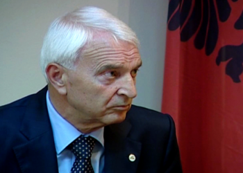 Ndahet nga jeta ish-kryeministri i qeverisë së Kosovës, Bujar Bukoshi