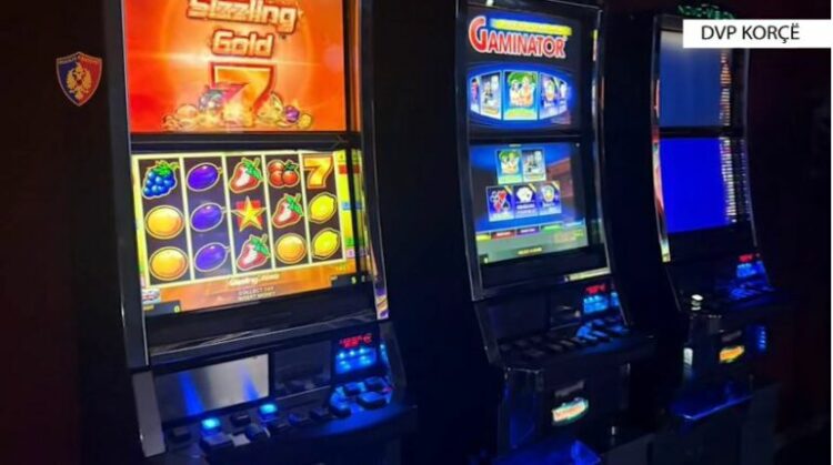 “Slot Machine”/ Forcat “Shqiponja” të Korçës në aksion për lojërat e fatit, arrestohen 2 persona