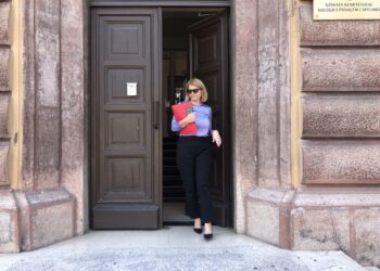 Drejtuesi i SPAK kërkon shkarkimin e prokurores Eranda Laze, motra e Ermonela Felajt