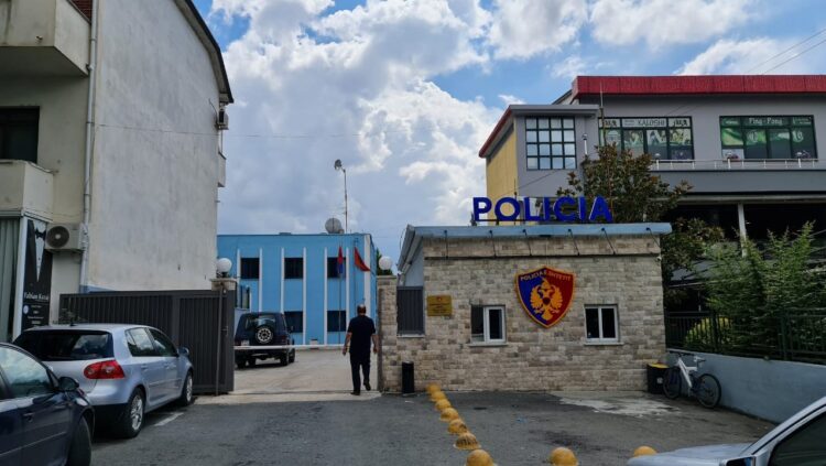 Qëllohet me armë zjarri lokali i Mond Vogës në Fushë Krujë