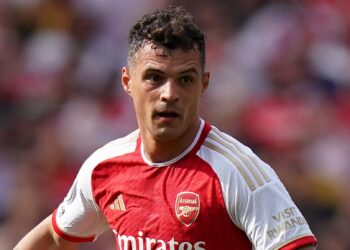 Tare këmbëngul për Granit Xhakën, Milani në kërkim të liderit të mesfushës