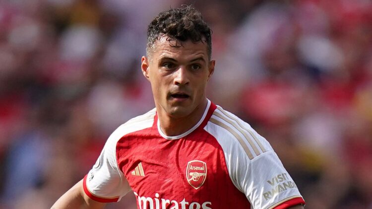 Tare këmbëngul për Granit Xhakën, Milani në kërkim të liderit të mesfushës