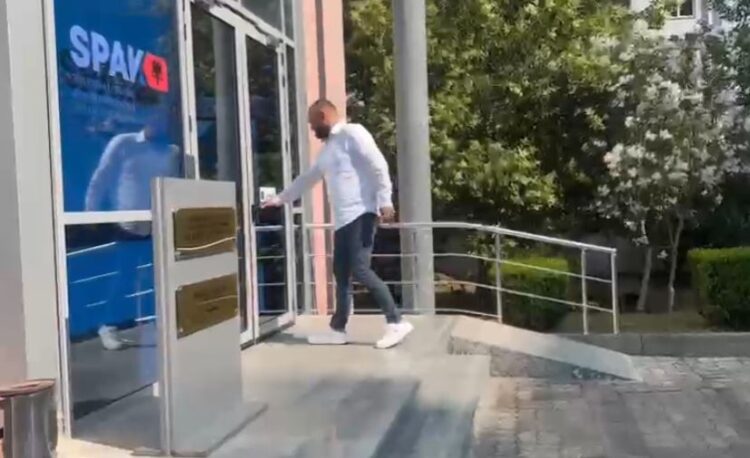 Thirret në GJKKO Halit Valteri, nxori në parlament video nga momenti i atentatit ndaj ish-prokurorit Arjan Ndoja