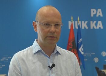 “Sjellje e turpshme”, Kaso sulmon Kolegjin Zgjedhor: Institucion i panevojshëm