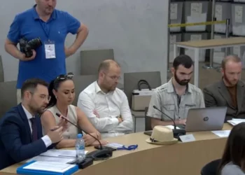 KAS vendos rinumërim edhe në Durrës, PD dorëzoi prova si i shtoheshin votat Arjan Ndojës